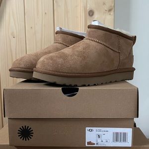 NWT Ugg Ultra mini chesnut